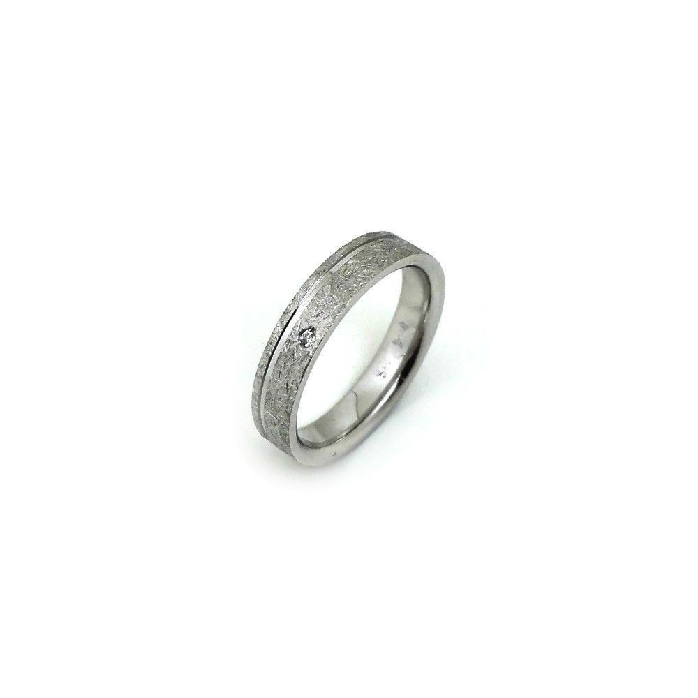 Aliança de Prata Love Me Amendoada